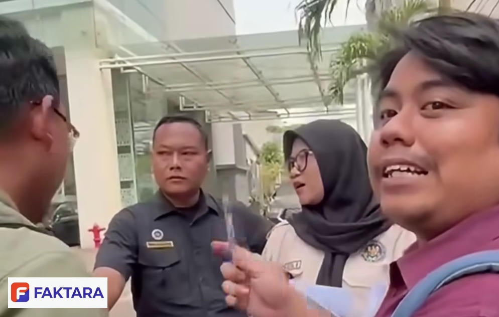 Koalisi Selamatkan Pendidikan Indonesia Bersama MBG Watch, Serahkan Surat Somasi ke BGN