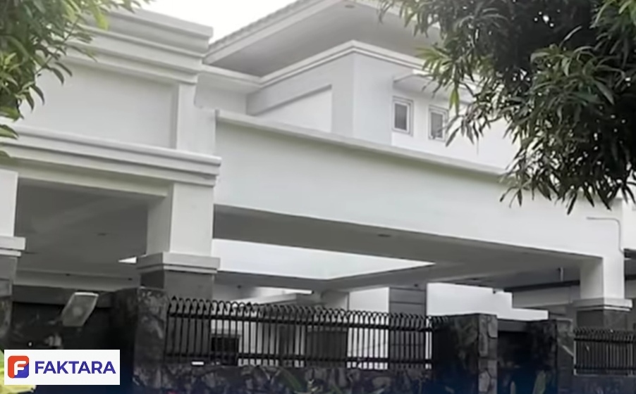 KPK Geledah Rumah Mewah Anggota Polri Yayat Sudrajat Berpangkat Ipda “Hartanya Miliaran”