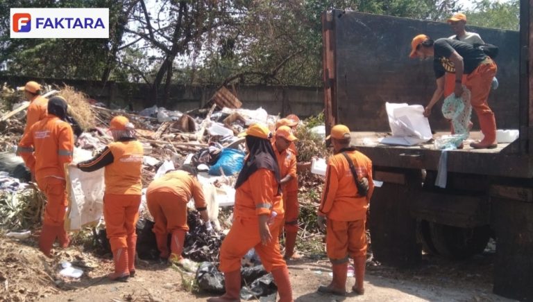 Respon Cepat Sudin LH Jakarta Timur di Apreasi FWJ Indonesia di RW 07 Ujung Menteng Cakung